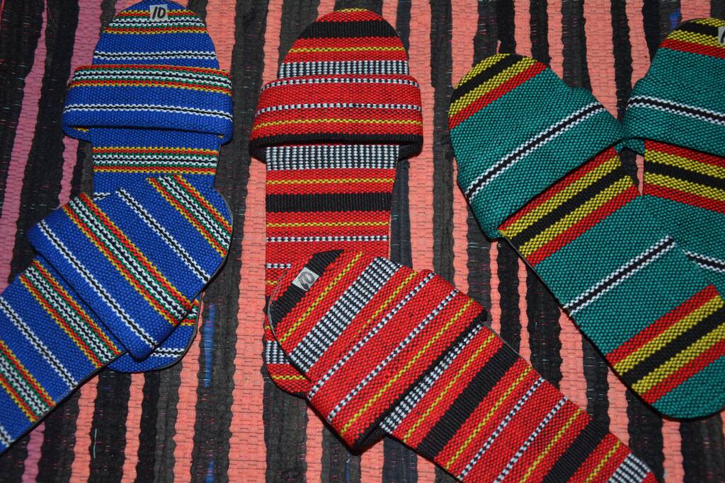 Indoor sandals for guests