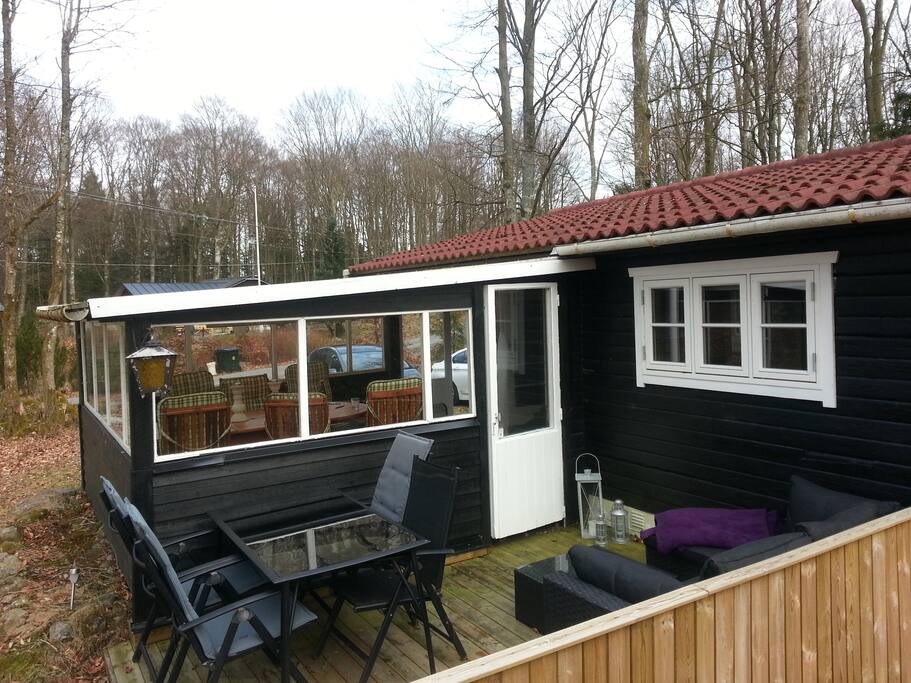 The cabin from the outside