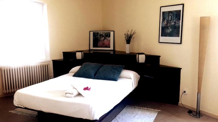 ლუქს-ტიპის ნომერი