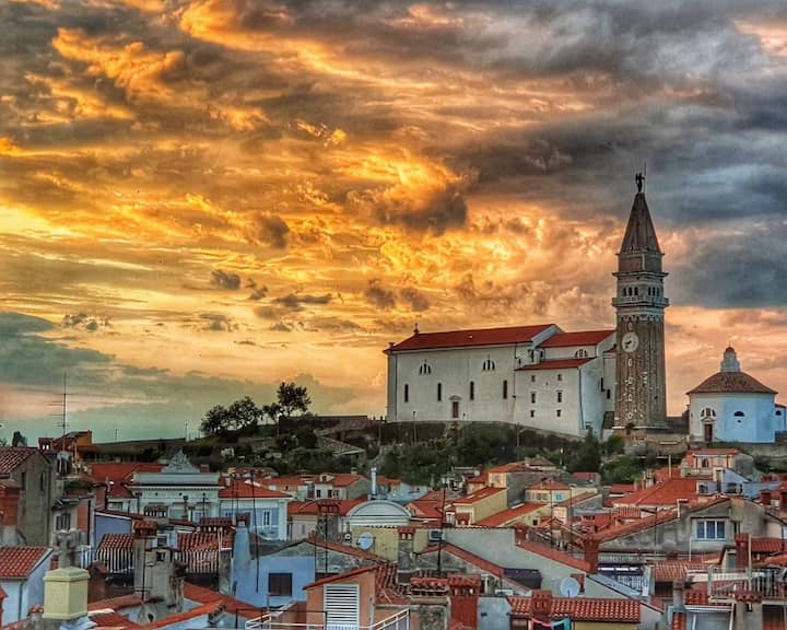 Apartment Svoboda, Piran, 2bedroom, roof terrace Flats for Rent in