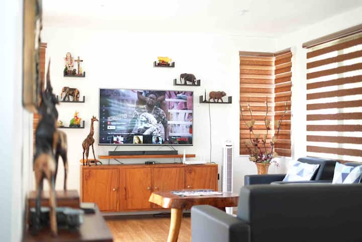 Spacious Home In Nuvali Via Starosa Calax Silangan - Calambá