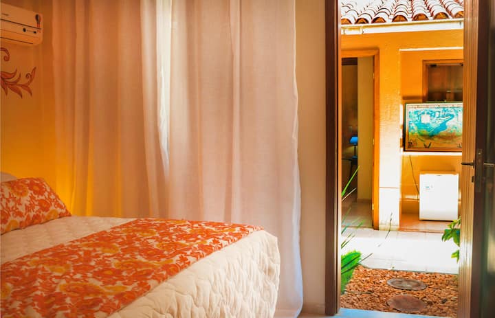 ห้องสวีทชั้นล่างพร้อมห้องสวีทกลางแจ้ง