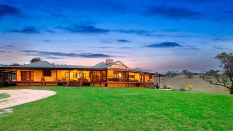 Megalong Valley Station: Glenbarry