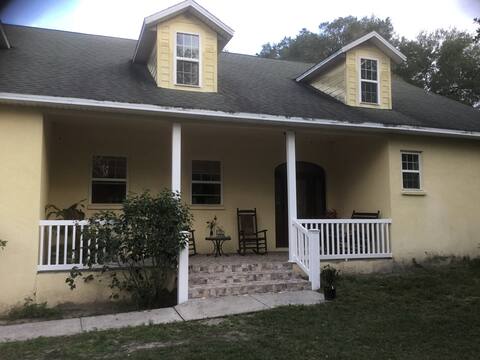 Country setting #2 in Riverview