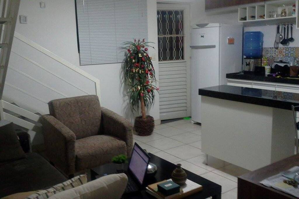 Sala de visitas/cozinha