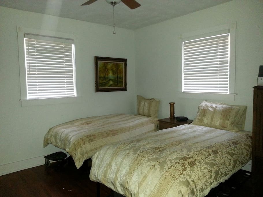 Guest bedroom
