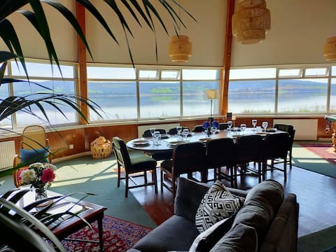 Spacious Sea View Home 5 miles from Inverness