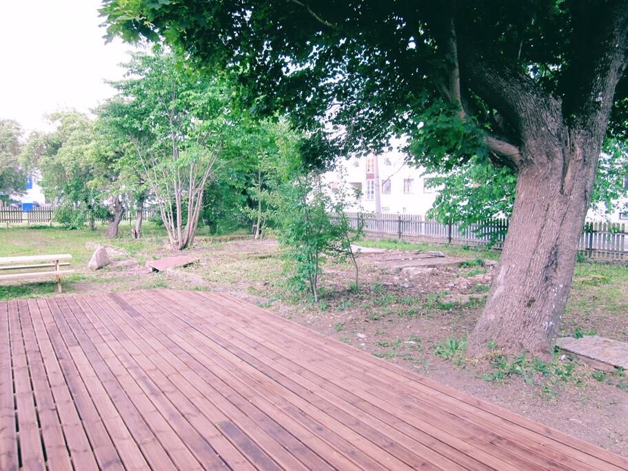 Deck