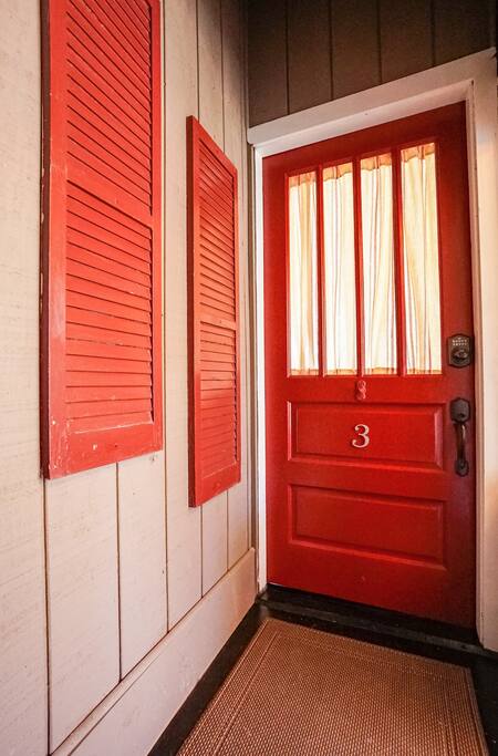 Maison Etoile Entrance