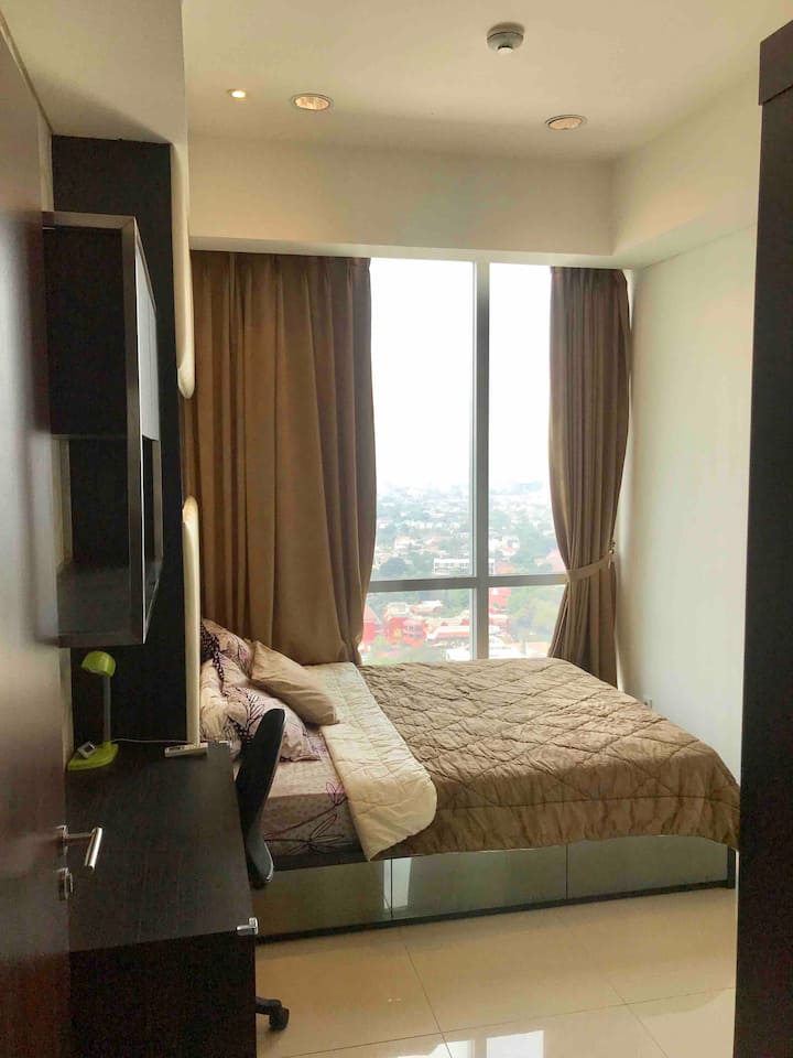 Modern 3BR Apt in Kemang, Jakarta