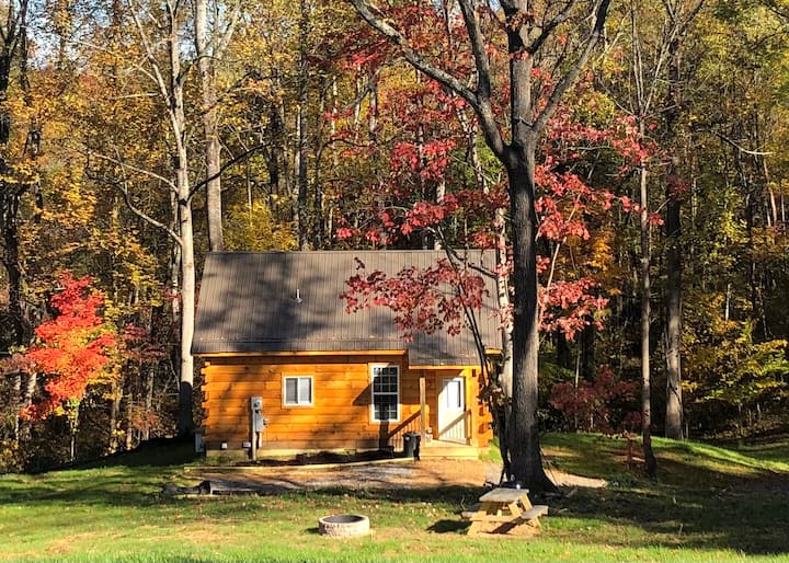 COZY 6 Guest Cabin in Damascus, VA Cabins for Rent in Damascus