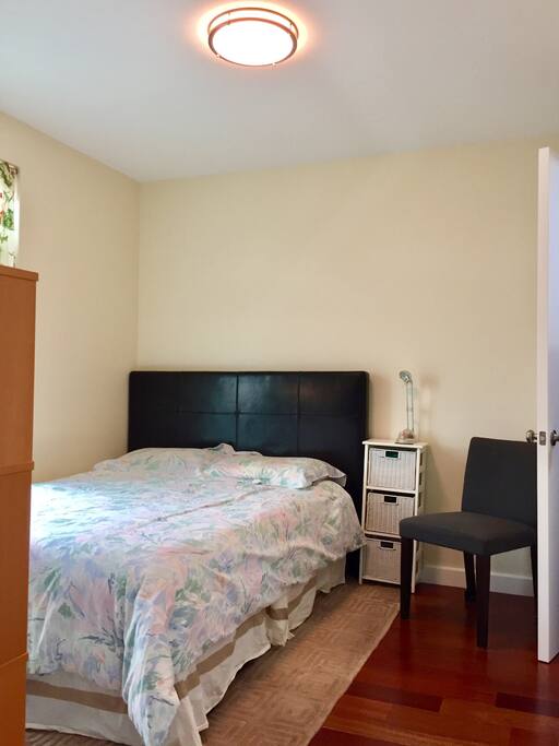 Warm private bedroom with walking closet to store your luggage.