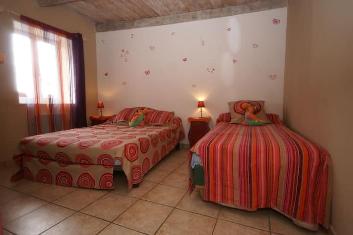 1-ва спална соба на горниот кат