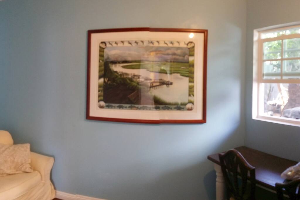you can see almost all room on this panoramic pic.