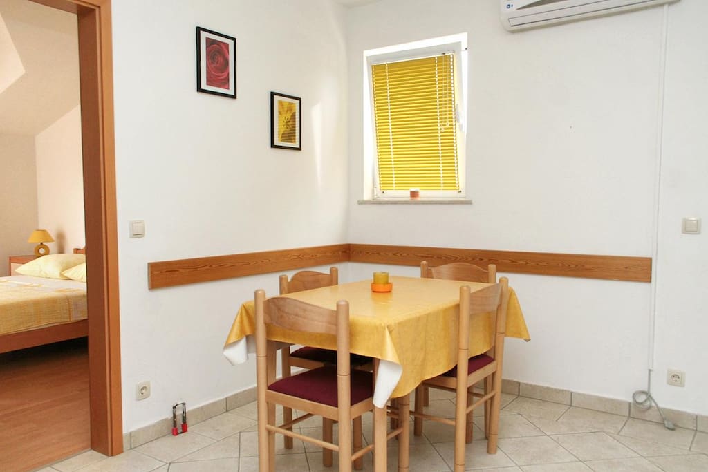 Dining room, Surface: 7 m²
