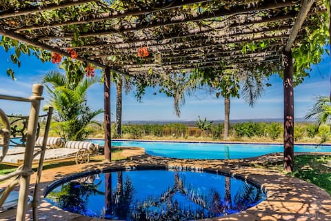 Refuge in Brasília, Recanto das Cores