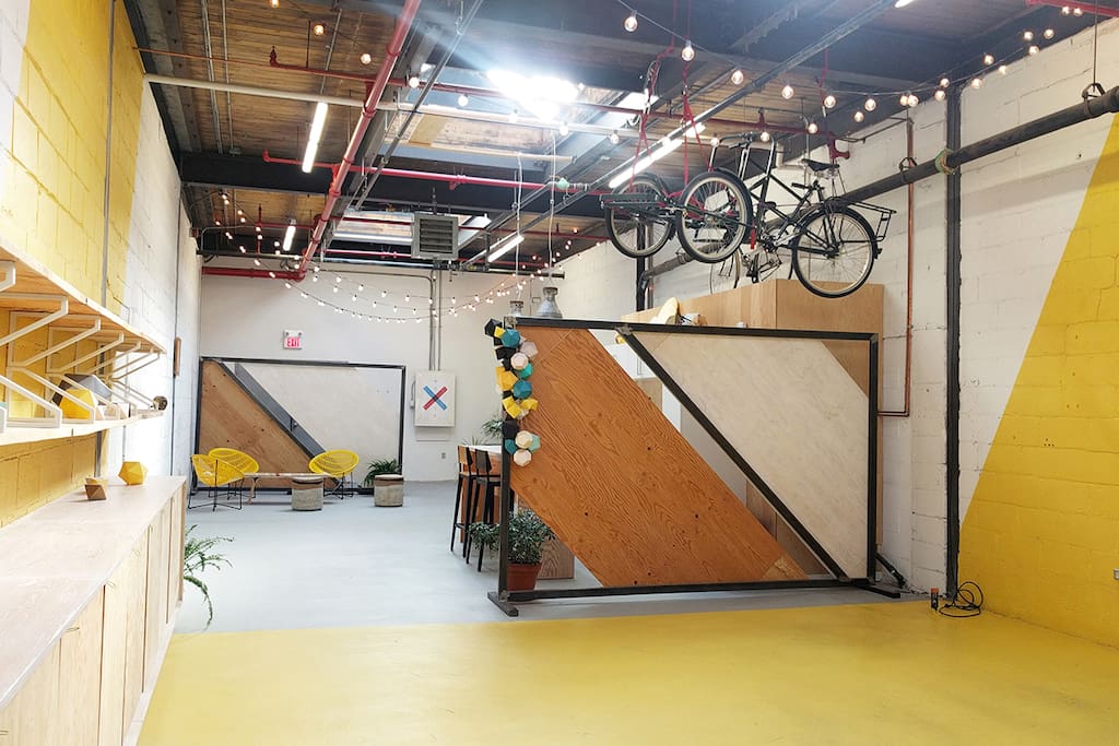 Space comes with movable dividers that can be configured how you like.
