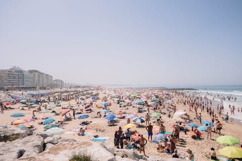 Caparica Beachfront Apt