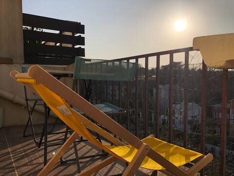 Bright Apartment with View ! Paris & Orly 15mn .