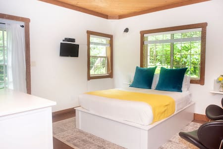 The Westcoast Suite at Chesterman