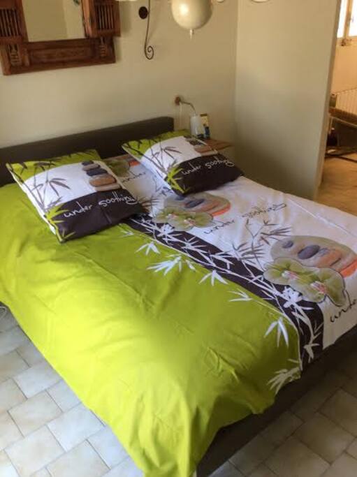 lit confortable de 1m60