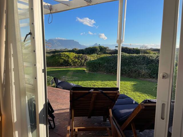 Beautiful Cabana right on the beach gallery image 4