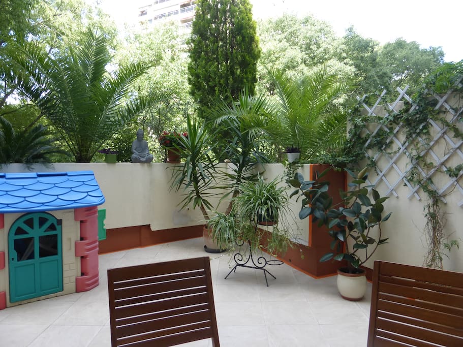 TERRASSE arborée