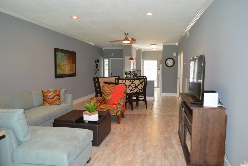 Perfect 2/2 Condo/April Sound/Lake Conroe*Sleeps 6 Apartments for