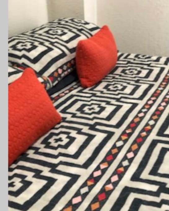 Bed2