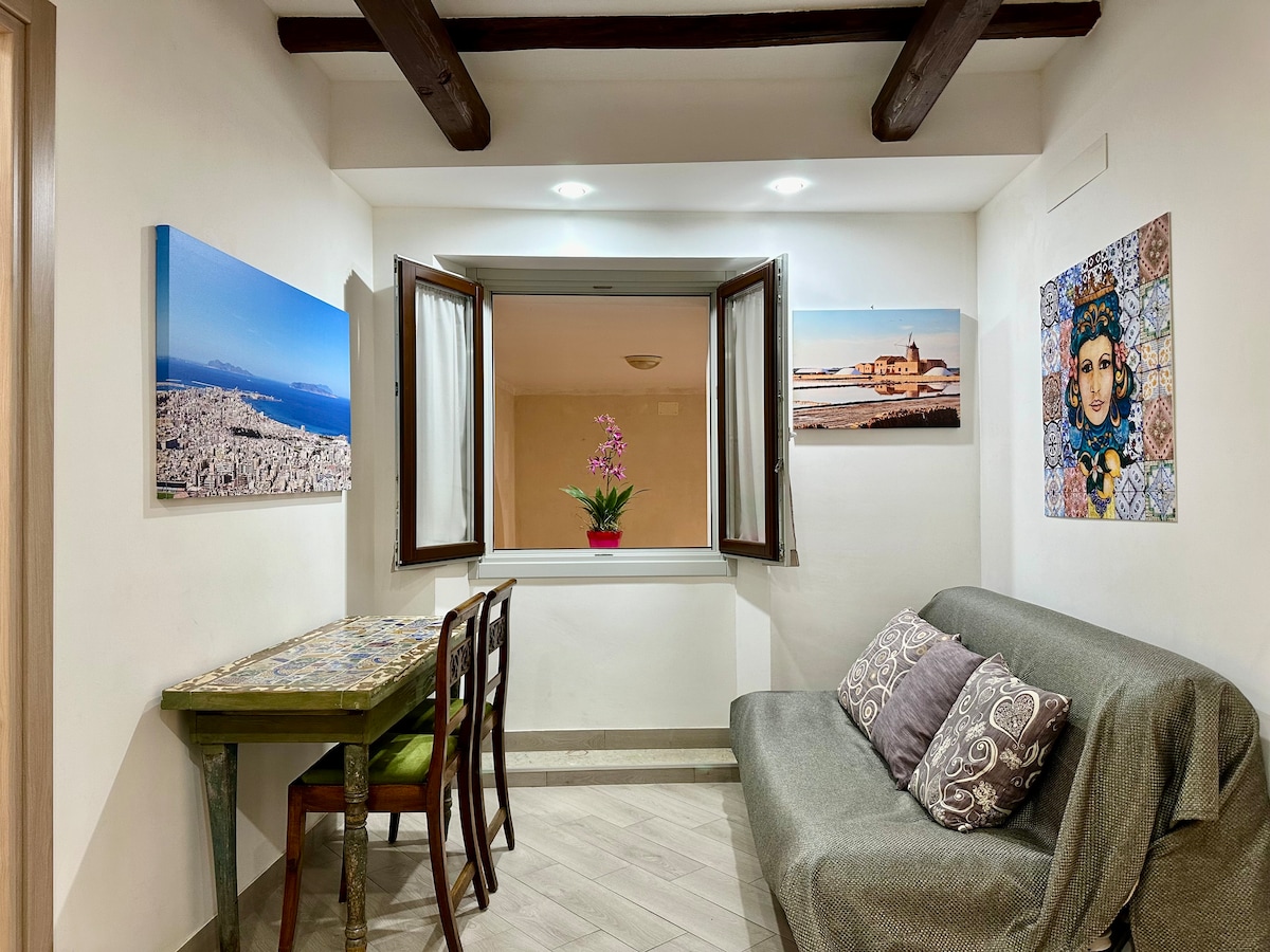 Successful Airbnb property: [San Lorenzo Apartment] Trapani Historic Center in Trapani