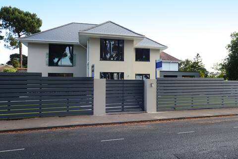 Brand NEW panorama road Sandbanks, Beach House.