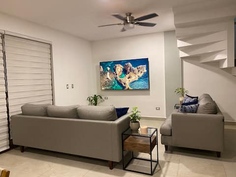 Top performing Airbnb: Casa Koati, 4 Bdrms w/Bths, Private Pool in Playacar Fase I