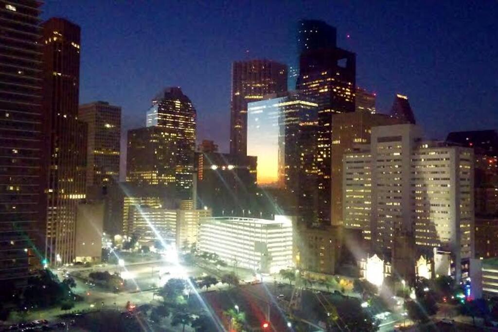 20th floor at night!