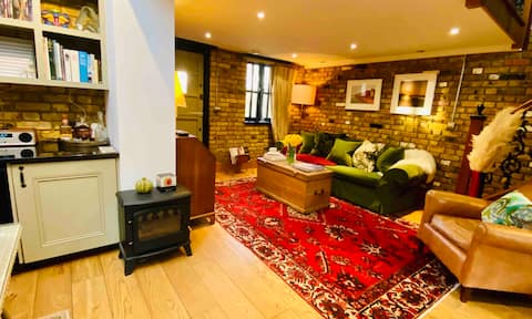 The Stable, 5* Boutique Accomodation, dog friendly
