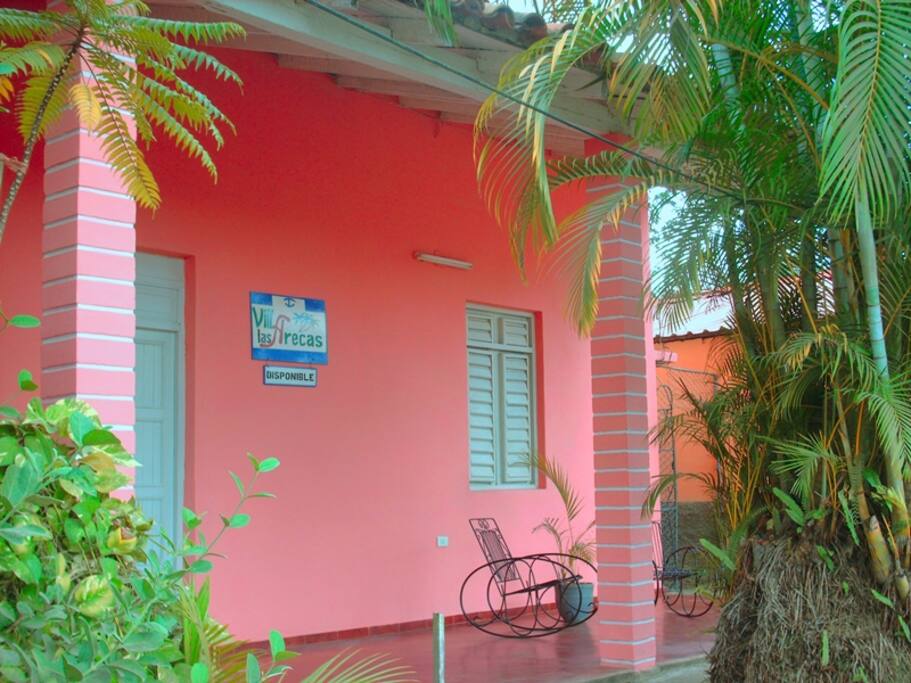 Frente de la Casa