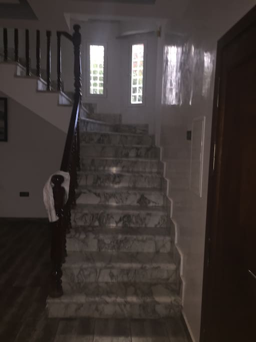 Escalier pour monter au premier étage