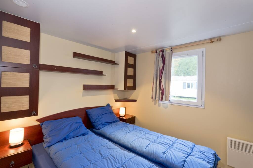 1ste slaapkamer