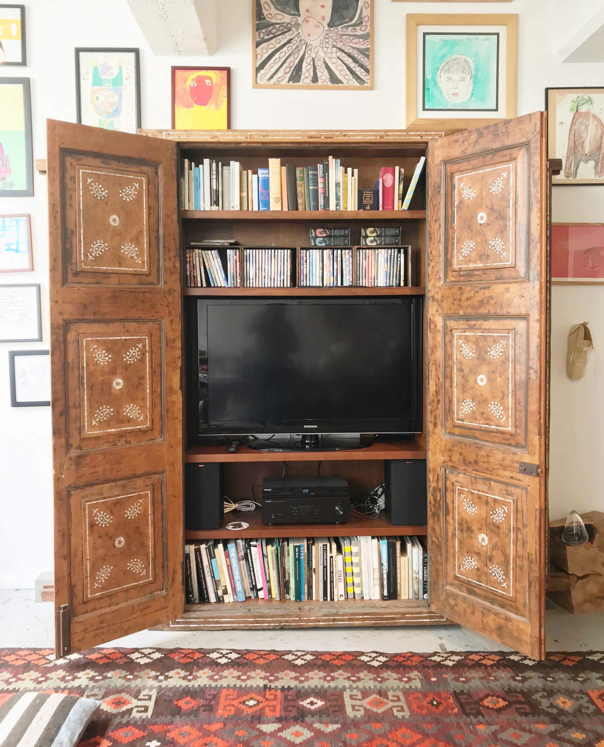 Private Light-filled Suite in Artist Loft - Image 8