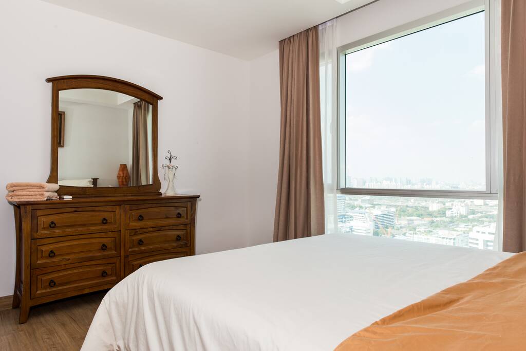 Main bedroom