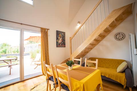 Top performing Airbnb: Near Le Mans 4-person cottage heated pool in Changé