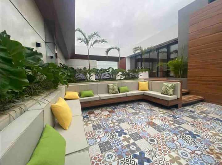 Top Vista Equipetrol 1 Dorm Frente A Plaza Italia - Bolivia