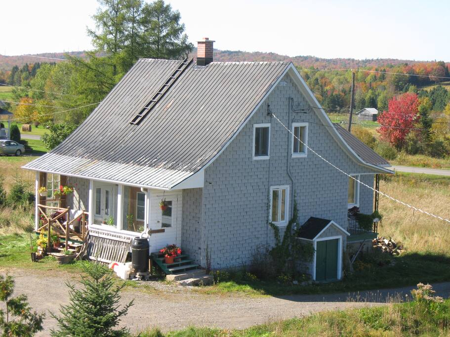 Un maison typique du coin - A traditional farmhouse