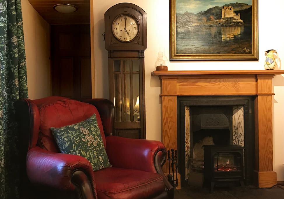 Sitting Room with fireplace