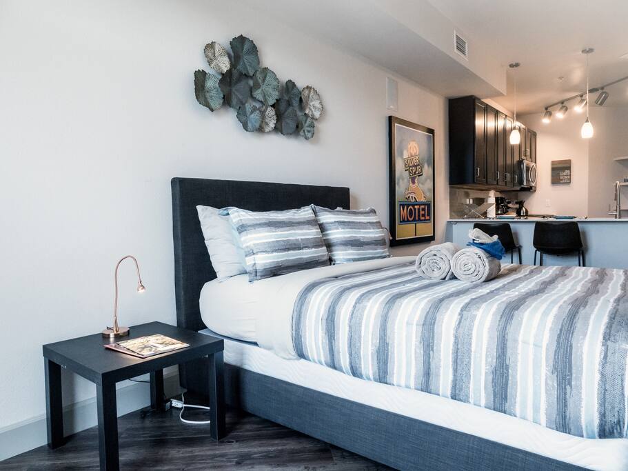 Open living plan without the cramped feeling