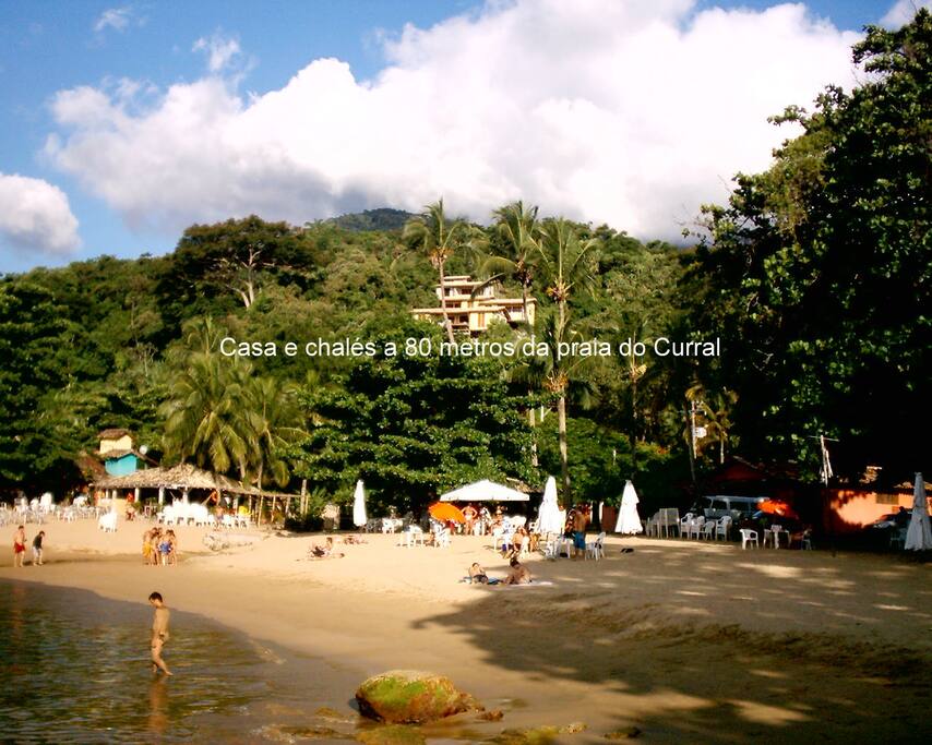 Propriedade vista da praia do Curral.