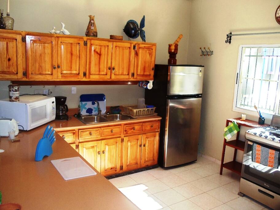 ALL EQUIPPED KITCHEN