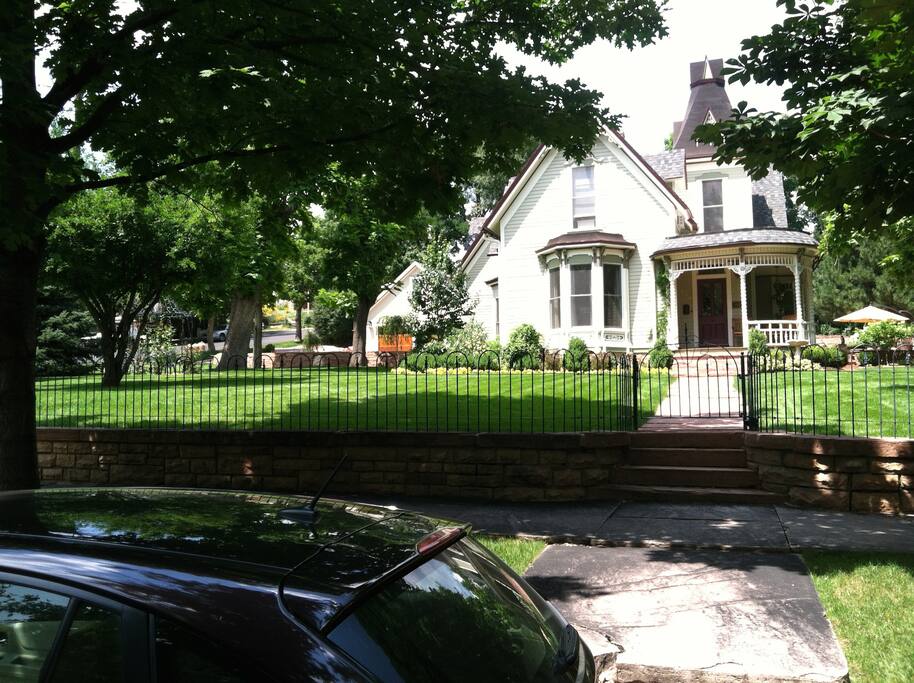 Front Entry Gate