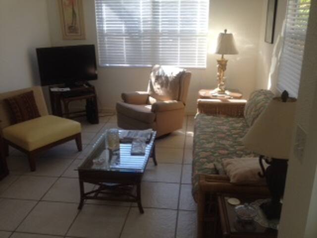 Convenience in Paradise