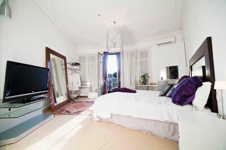 Céntric, Balconies & City view- Feel Heart of BCN gallery image 3