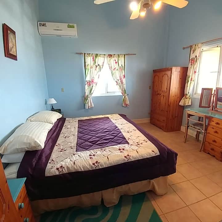 ห้องนอนใหญ่